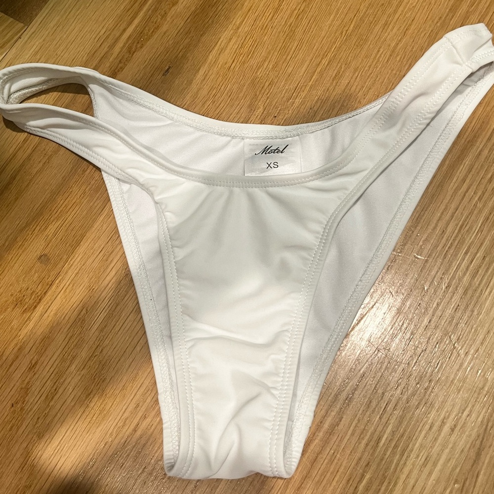 Motel bikini bottoms